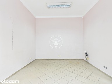 Lokal usługowy, 29 m2, 2 pomieszczenia, parter