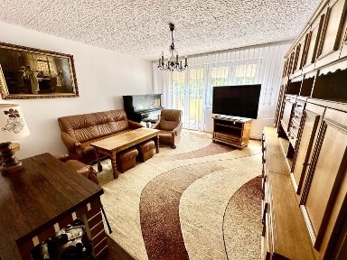Mieszkanie 3 pokoje 60m2, II piętro Obłuże