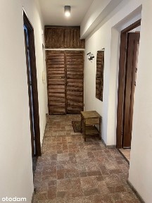 Na Rynku, 3 pokoje z oddzielnym wejściem, balkon