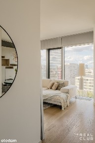 Cosmopolitan | sprzedaż | Panorama miasta