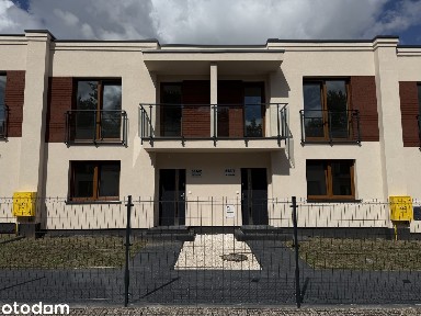 GOTOWE! Przestronne segmenty z ogródkiem! Cicha i zielona okolicy!