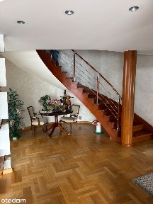 Komfortowy dom 189 m² | 5 pokoi, wbudowany garaż i piękny ogród