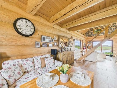 Dom z bali 150m² oraz duża działka 4 ha