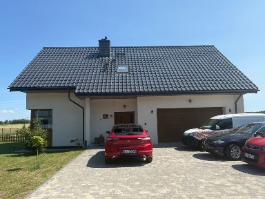 Piękny dom, siedlisko las jezioro