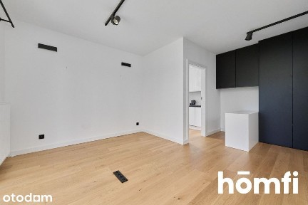 2 pokoje + open space / ogródek / m. postojowe