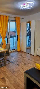 Mieszkanie z balkonem i ogrodem w Markach