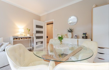 3 pokoje,64m2,parter,CENTRUM