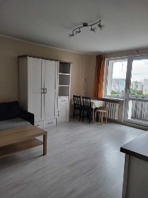 os. B. Chrobrego 26, bardzo blisko PST