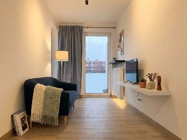 Komfortowe mieszkanie w apartamentowcu dla pary