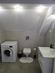 Do wynajęcia dwupokojowe bezczynszowe z olbrzymią kuchnią 60m2 Nowy Sącz Korzenna