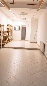 Lokal handlowo - usługowy 80 m2 CENTRUM