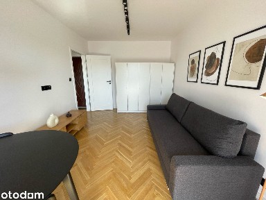 2 niezależne pokoje, balkon, jasne, 50 m od metra Księcia Janusza