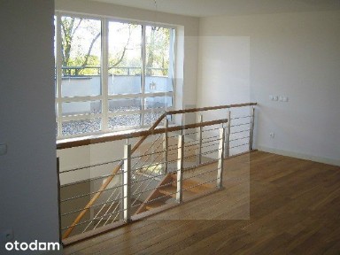 Dwupoziomowy penthouse z tarasem
