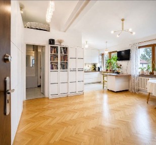 94 m² Ursus| 2 wejścia | 2 niezależne przestrzenie (62m² +32m² ) | POTENCJAŁ INWESTYCYJNY