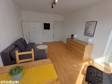 Kawalerka z osobną kuchnią i balkonem Katowicka blisko jeziora Malta