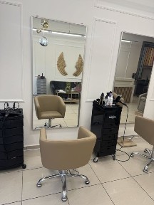 Wynajme stanowisko barberskie / fryzjerskie