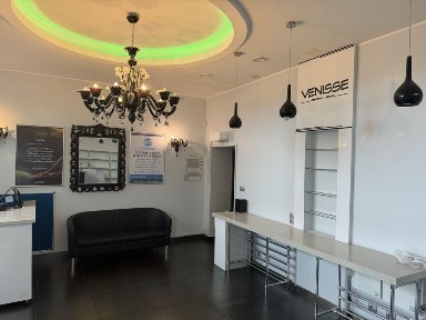 2 stanowiskowe studio fryzjerskie