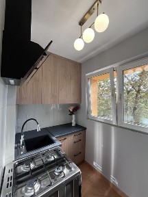 37,3 m² | 2 pokoje | Po remoncie | Umeblowane | 1. piętro