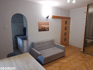 5min do Centrum Ciche Przytulne Wygodne z dużą piwnicą