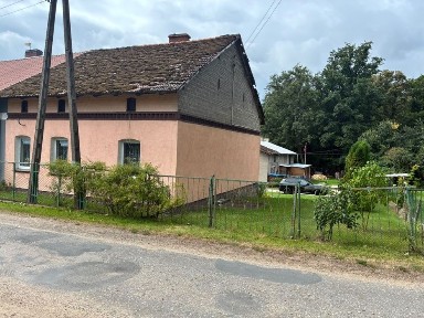 Lesięcin Dom z działką i budynek gospodarzcy