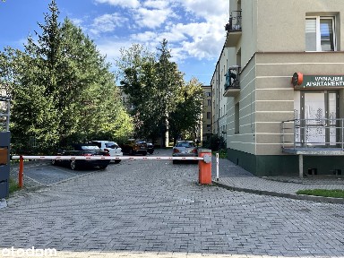 Lokal usługowy 35 m2 w Centrum. Idealny dla fryzjera, kosmetyczki.