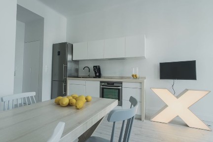 Apartament w cemtrum, balkon, winda, klimatyzacja, NAJEM DO 15.06.2027