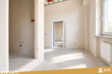 Pryw. klatka schodowa | Pryw. parking | do remontu | Centrum Bytomia
