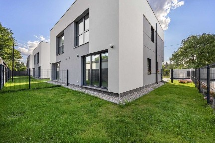 Nowy dom dla rodziny - 97 m². 5 pokoi. 3 łazienki