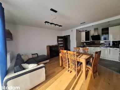 Mieszkanie z balkonem i garażem w Poznaniu - Smolna