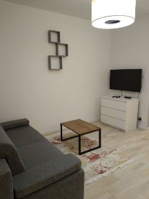 Wynajmę mieszkanie dwupokojowe 38m