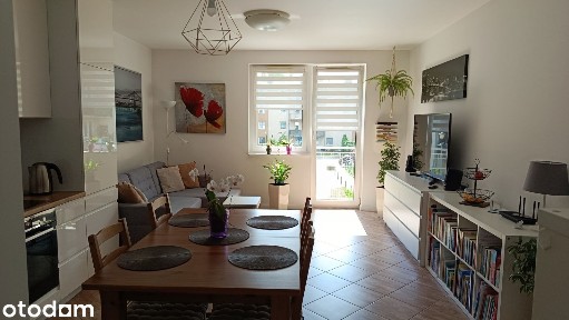 Ciepłe 4 pokoje 66m² I piętro Garaż Komórka lok. AGD Bosch w cenie!