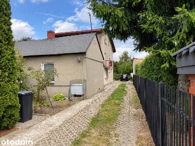 Łomianki, dom, Rolnicza | 2 budynki | 210 + 50 m² | 852 m² działki