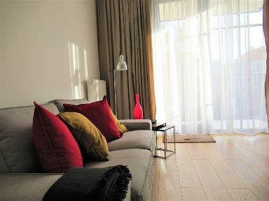 atrakcyjne 3 pokoje w centrum, balkon, winda, garaż, Hercena, bezpośrednio