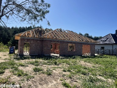 Dom parterowy w stanie surowym otwartym 178m, dz. 1050m