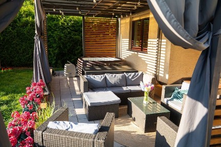 Dom wolnostojący z basenem, jacuzzi i siłownią - Jastrzębie-Zdrój ul.11 listopada