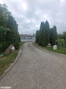 Dom wolnostojący 250m2 z klimatyzacją i garażem 100m2