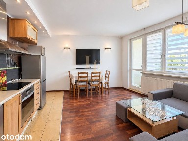 2 pokoje | Balkon | Metro Kodnratowicza | Targówek