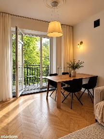 Stylowa kamienica na Powiślu | ul. Tamka | 66 m² | Wysokie sufity