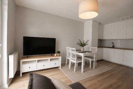 salon z kuchnią+ 2 sypialnie na ul. Meiera w cenie miejsce pos. i kom. lokatorska