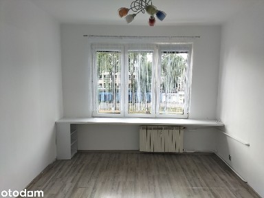 Przestronne 4 pokojowe mieszkanie z balkonem w Tychach
