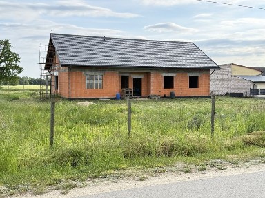 Sprzedam siedlisko z domem, działka 2,27 ha