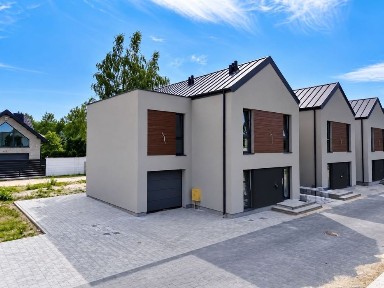 Segment zewnętrzny w stanie deweloperskim, ul. Poziomkowa, Siedlce 140m2