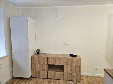Kawalerka 2000zł