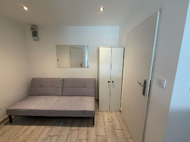 Mała Kawalerka do wynajęcia Poznań Piatkow Naramowice