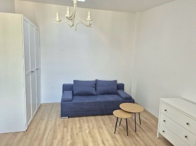 Jasne dwupokojowe ok.40 m2- klimatyzacja-Stare Miasto-spokojna okolica- Centrum