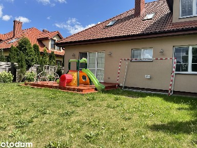 Dom w zabudowie bliźniaczej na zamkniętym kameralnym osiedlu Skrzeszew