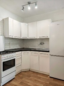 Wynajmę mieszkanie w bardzo dobrej lokalizacji o wysokim standardzie.