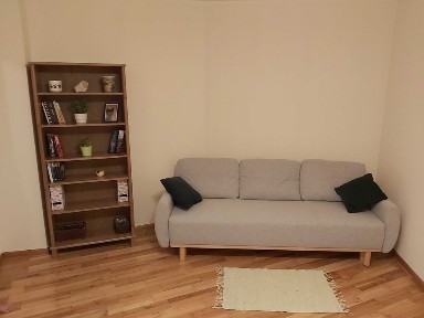 Słoneczna kawalerka 28m2 - świetnie skomunikowana