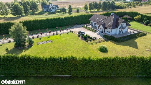 Wyjątkowy dom 320 m² na działce 7000 m², tylko 8 km od Kołobrzegu