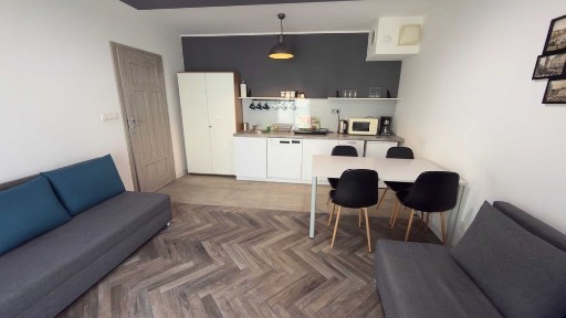 2 pokoje ul. Rakowicka 14a - 40m2, winda. UEK